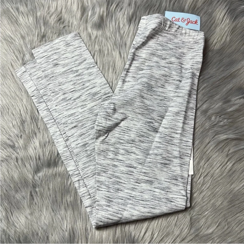 Cat & Jack Almond Cream Girls Leggings Large 10/12